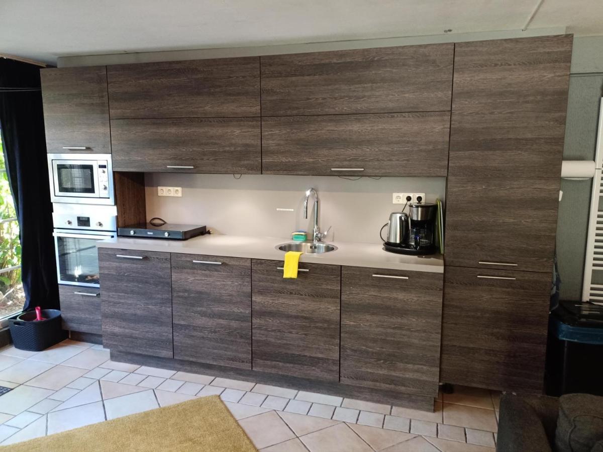 הירלן Kom Thuis In Deze Gezellige Loft מראה חיצוני תמונה